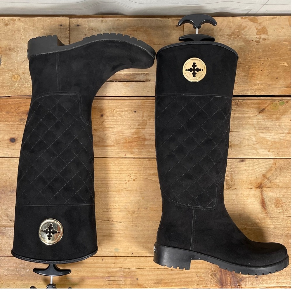 Charleston Shoe Co. Black Suede Quilted Waterproof Tall Rain Boots‎ – Size 7